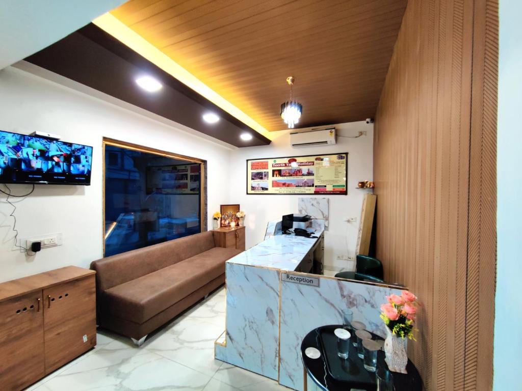 Gallery Image 6
